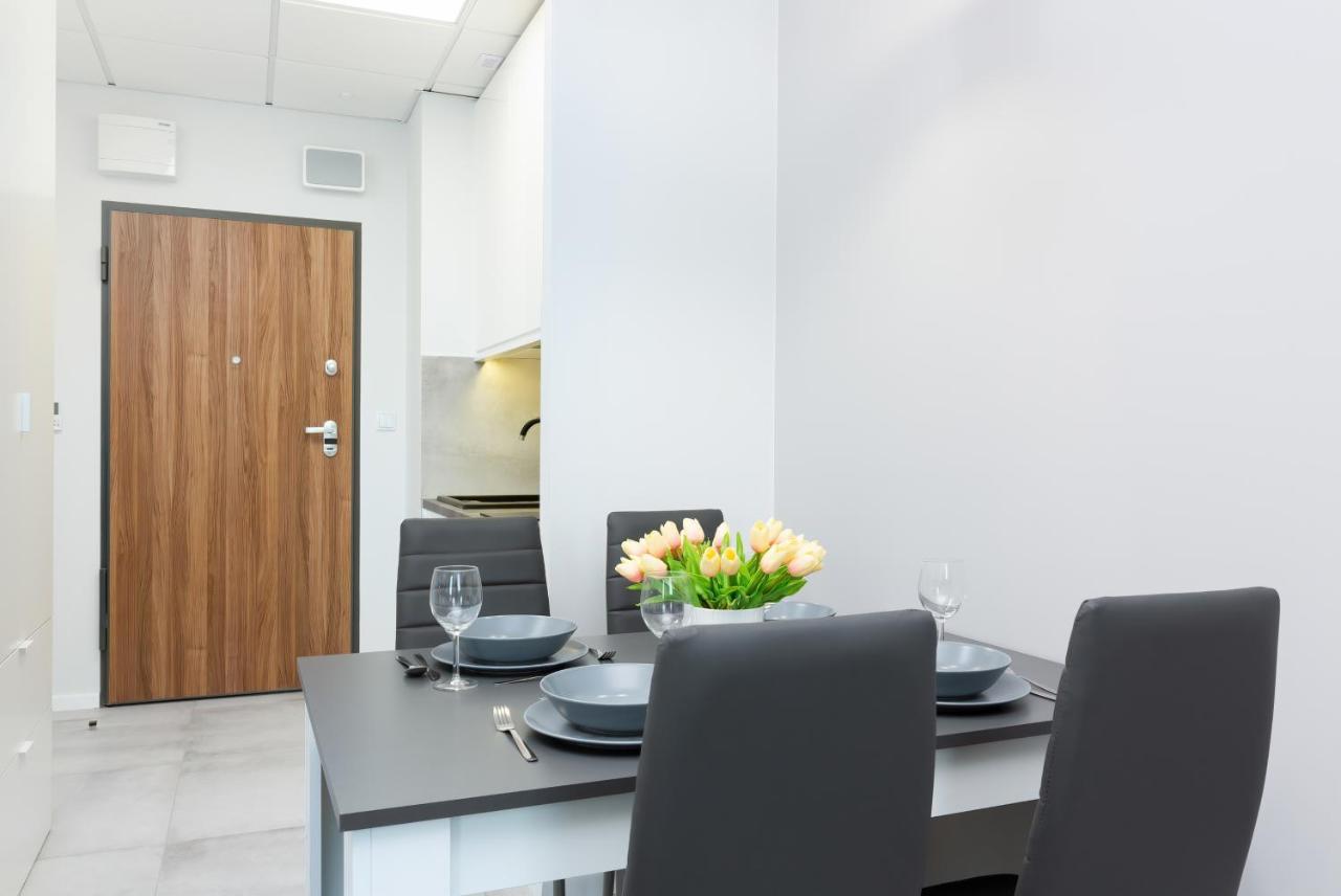 Warsaw Prymasa Tysiaclecia Business Centre By Noclegi Renters Extérieur photo